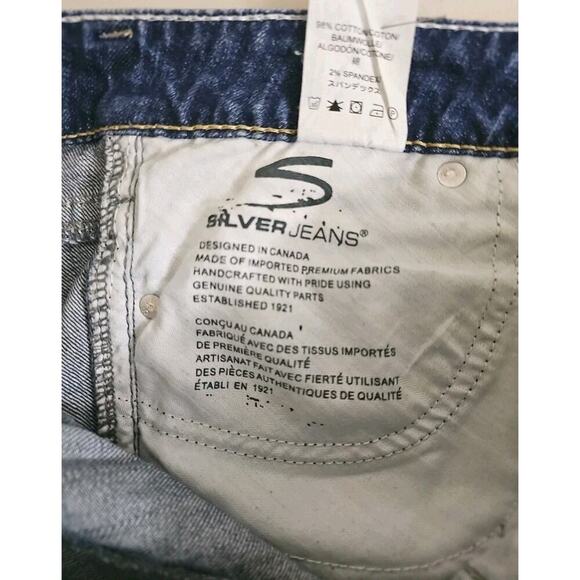 Silver Jeans ~Woman Size 29~ Blue Denim Frances Capri Jeans. - Picture 7 of 14